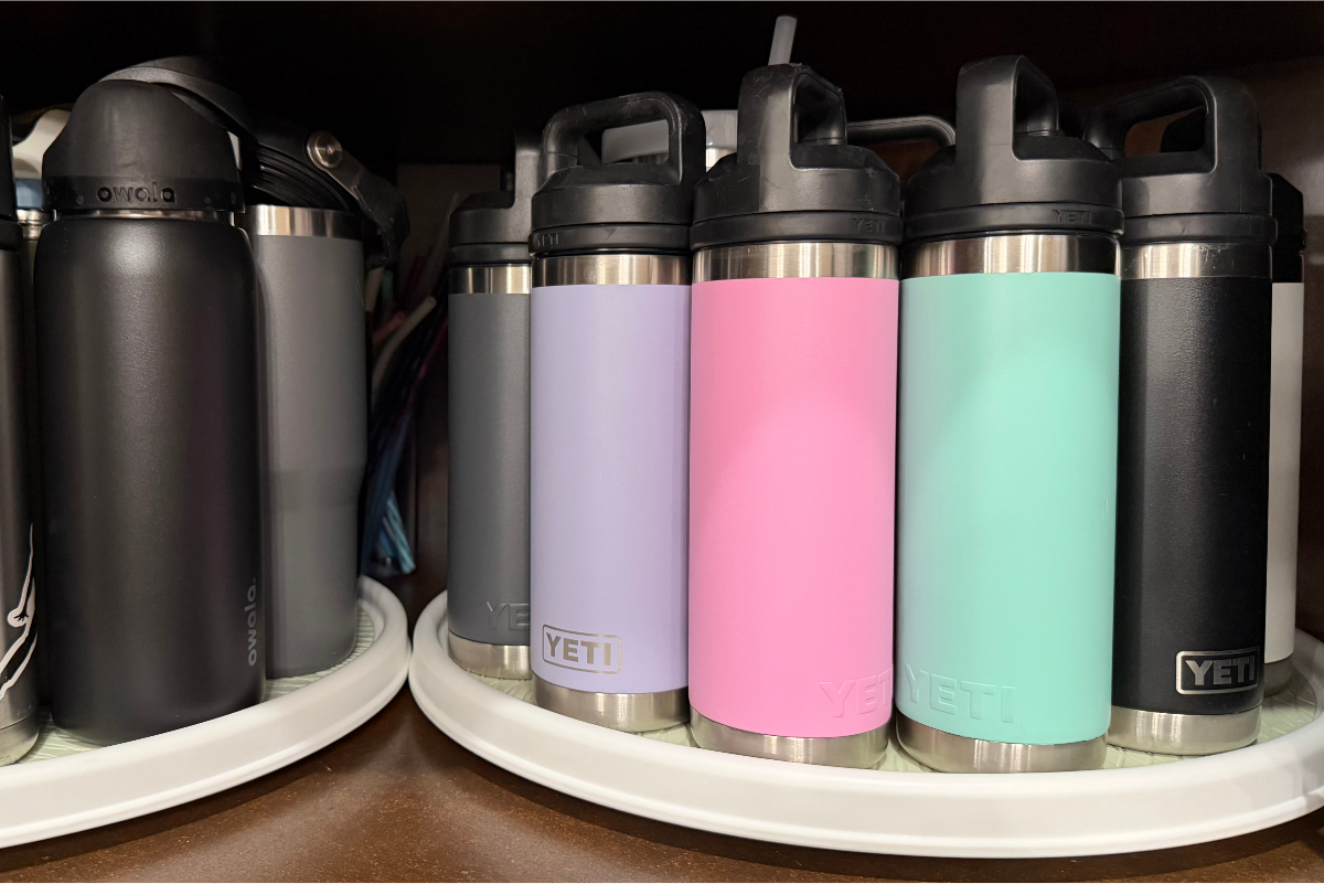 The Water Bottle Storage Hack You Haven’t Seen Yet (And Why It Works)